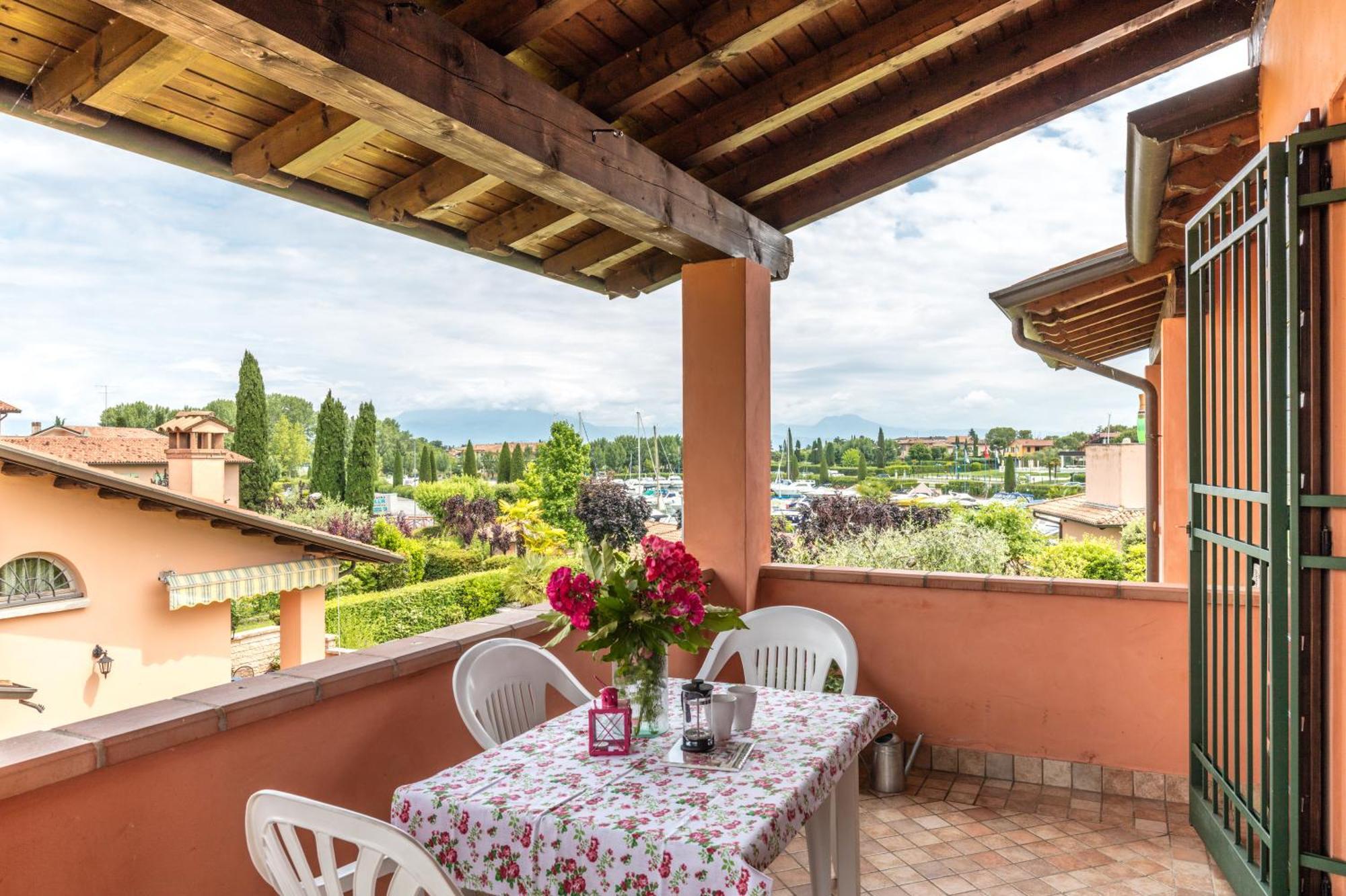 Bellasirmione Holiday Apartments Εξωτερικό φωτογραφία