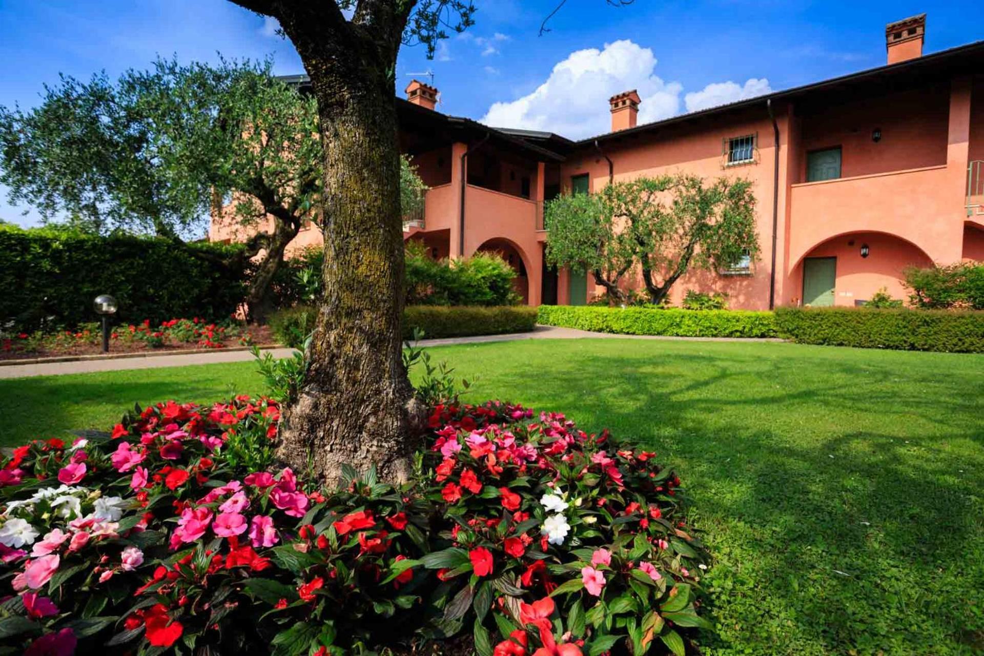 Bellasirmione Holiday Apartments Εξωτερικό φωτογραφία