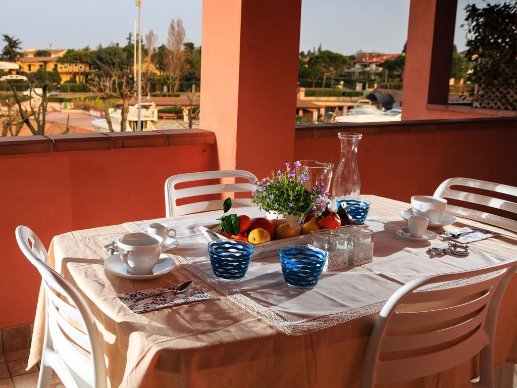 Bellasirmione Holiday Apartments Δωμάτιο φωτογραφία